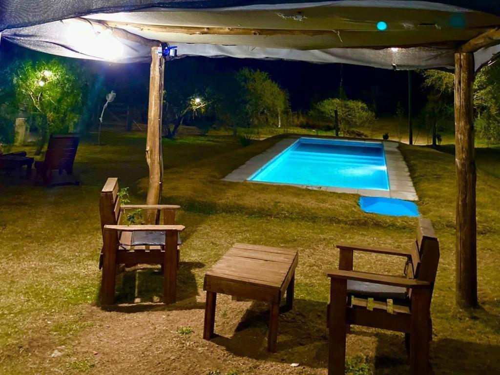 El Rincon De Jose Luis - Cabanas Y Restaurante Танти Экстерьер фото