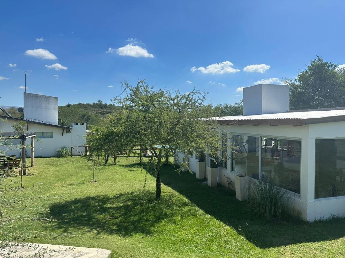 El Rincon De Jose Luis - Cabanas Y Restaurante Танти Экстерьер фото